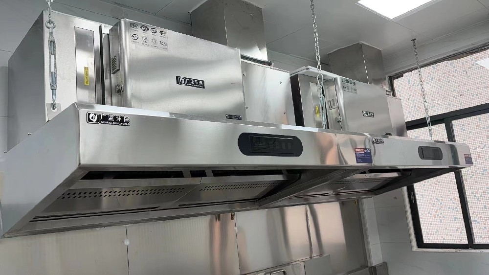 賣廚具的店